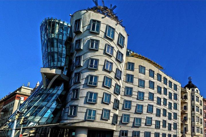 Transferência privada de Munique para Praga com 2 horas de turismo, motorista local