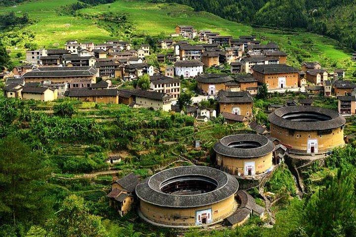 Private Tagestour zum malerischsten Chuxi Tulou Cluster von Xiamen aus