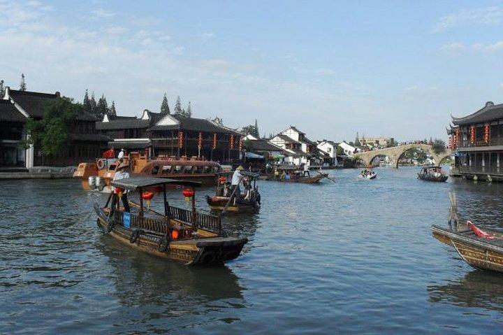 Recorrido por la ciudad acuática de Zhujiajiao desde Shanghái con opción de paseo en barco