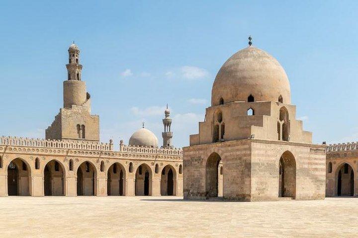 Descubra as joias escondidas do Cairo islâmico e copta