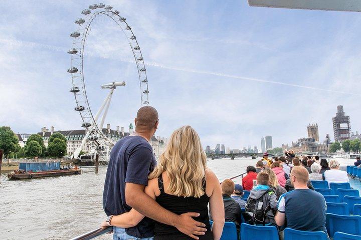 Tower Bridge River Sightseeing Cruise fra Westminster