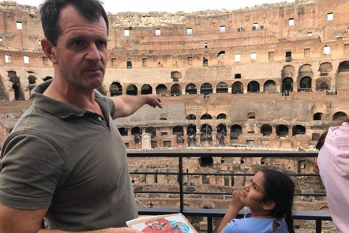 Visite privée du Colisée avec accès aux Arènes