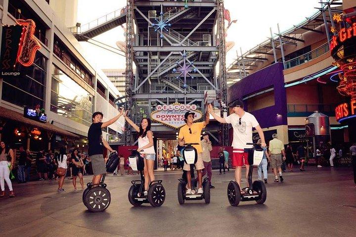 Recorrido en Segway por Las Vegas: Fremont Street Experience