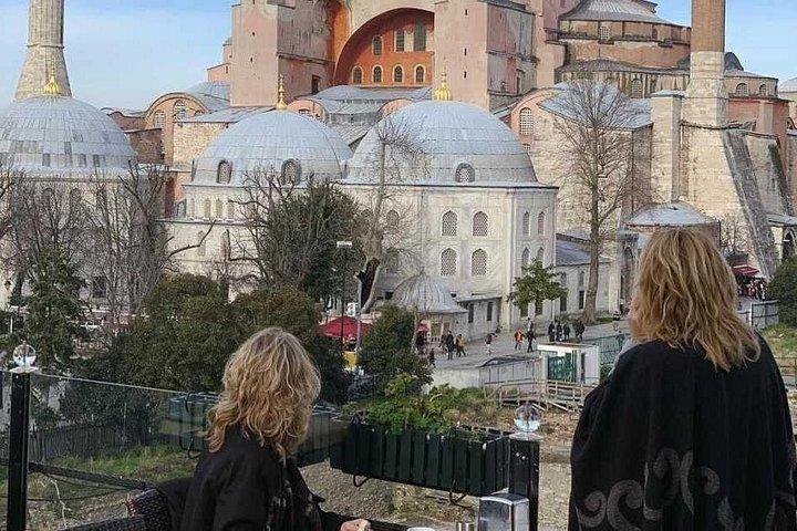 5-Day Istanbul and Cappadocia Tour with a Hot Air Balloon Flight