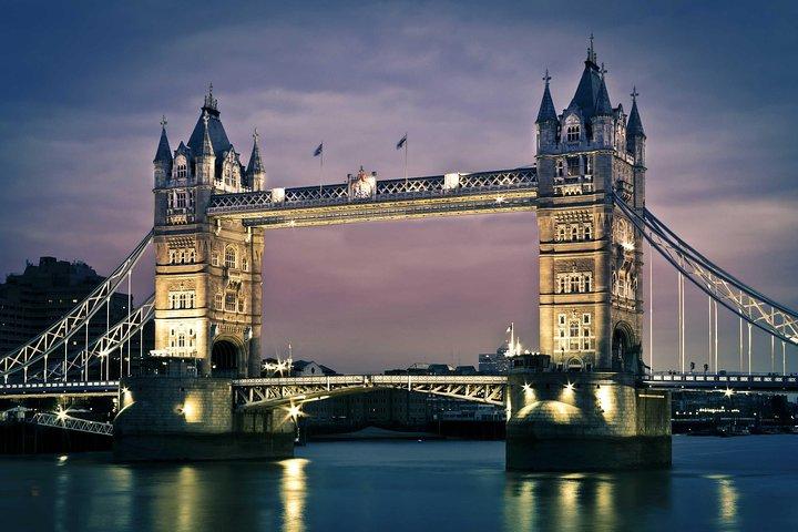 Entdecken Sie London mit Ihrem Executive Minivan Hire with Driver