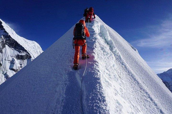 Island Peak Climbing - 20 Days