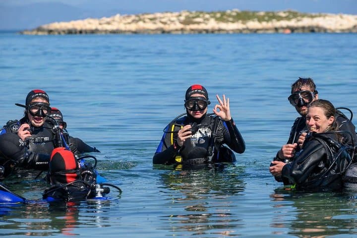 Anavyssos Athens Riviera: Beginners' Guided Try Scuba Diving