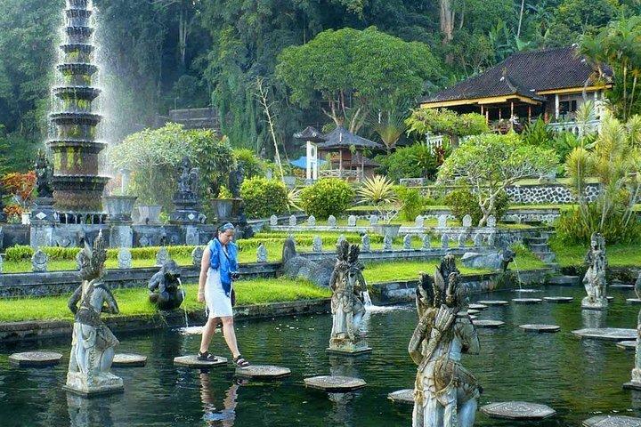 Besøg Bali og Temple of Heaven med Bali Swing og frokost