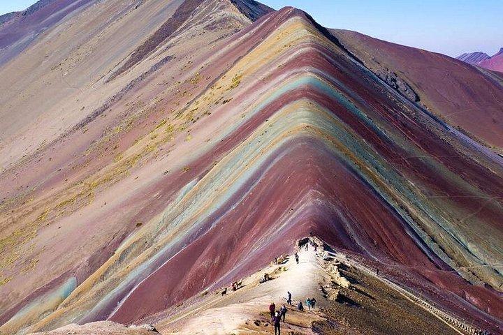 Regnbågsbergets dagstur från Cusco – Heldags guidat äventyr