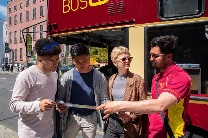 Big Bus Dublin Hoppa på, hoppa av sightseeingtur med liveguide