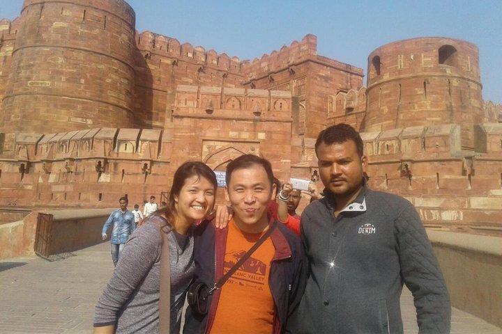 Tour du fort de Sunrise Taj Mahal & Agra avec un photographe professionnel