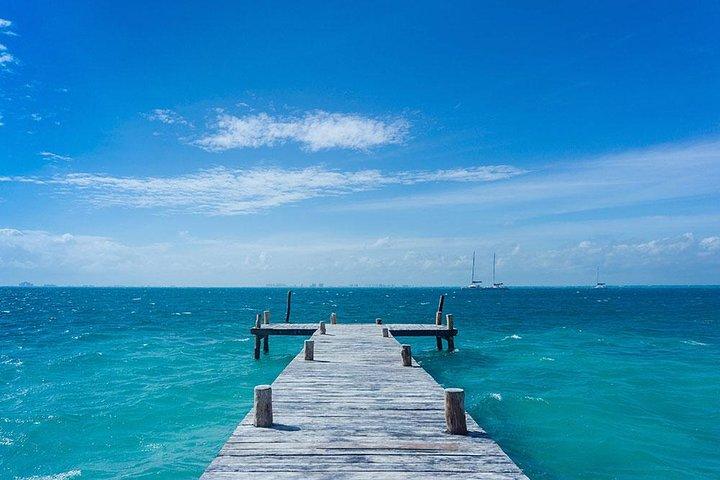 Isla Mujeres Deluxe (boat, Snorkeling, Free Time At Isla Mujeres Downtown-food)