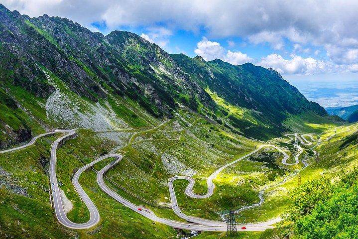 Viagem diurna à Rodovia Transfagarasan e ao Castelo de Bran saindo de Brasov