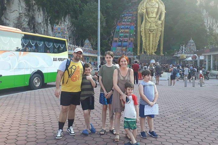 Batu Caves und Fireflies Trip