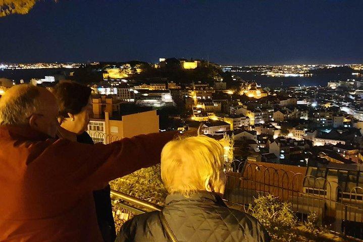 Lisbon By Night met diner en Fado Show inbegrepen