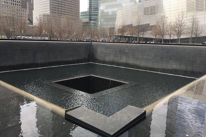 ニューヨーク 9/11 博物館と自由の女神フェリーのチケット