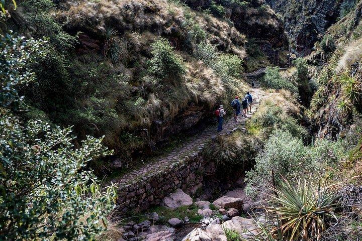 Chemin Inca à Huchuycosco (départ de groupe)