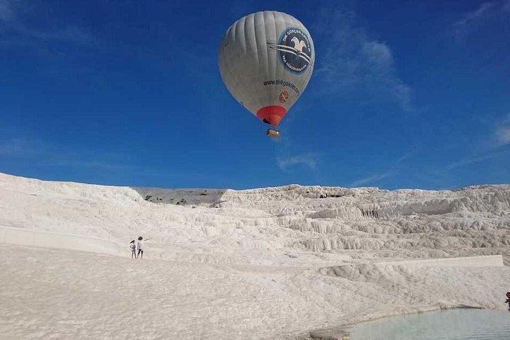 3 Days Tour to the Mesmerising Cappadocia & Pamukkale from Istanbul