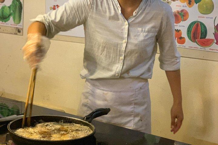 Local Market Tour and Private Cooking Class