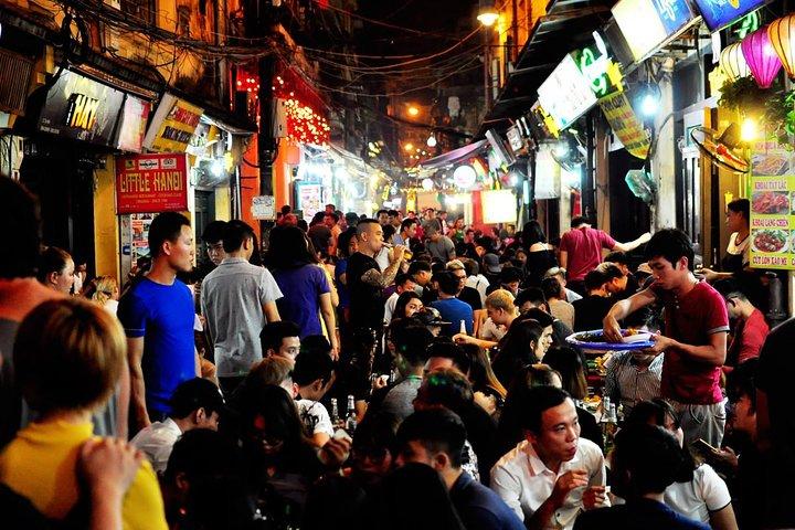 Hanoi Hidden Club como um local