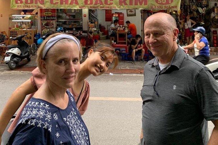 Local Market Tour and Private Cooking Class