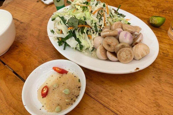 Local Market Tour and Private Cooking Class