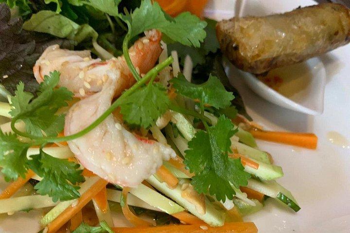 Local Market Tour and Private Cooking Class