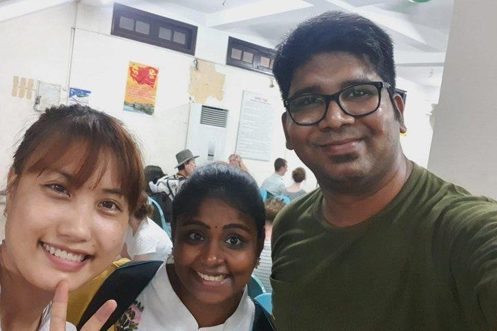 Local Market Tour and Private Cooking Class