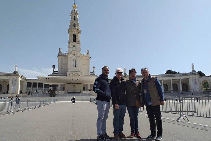 Fátima, Nazaré & Óbidos: UNESCO Heritage Small Group Tour