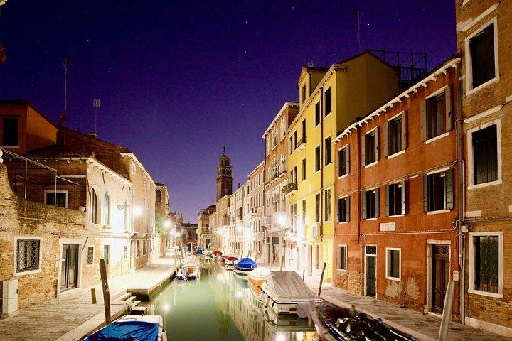 Venice Night Tour: Ghosts, Legends & Hidden Mysteries