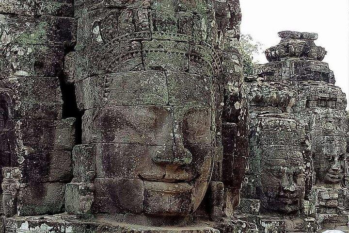 2-Day Private Siem Reap: Angkor Temples & Floating Village