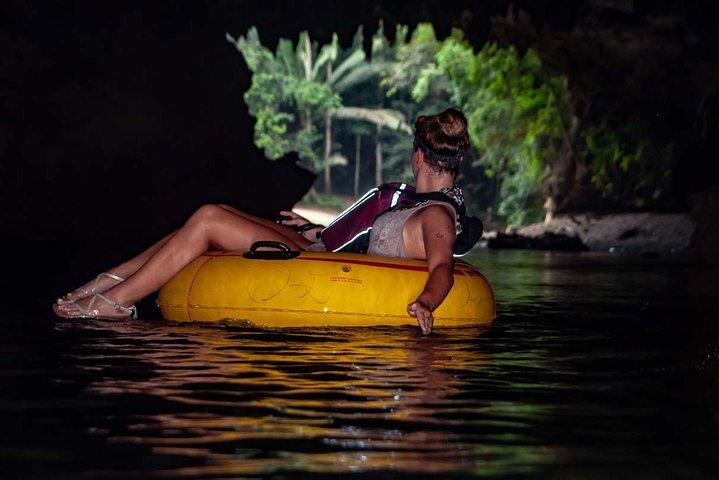 Cave Tubing e Zip line Adventure di San Ignacio