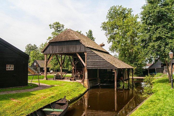 Excursion d'une journée privée d'Amsterdam à Giethoorn avec excursion en bateau