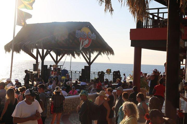 Negril 7 Mile Beach & Ricks Café Sunset Tour (Privado)