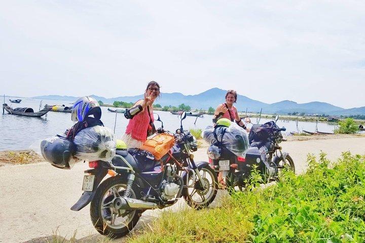 Hue a Hoi An attraverso Haivan Pass e cascata
