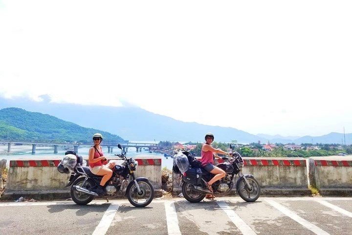 Hue para Hoi An via Haivan Pass e cachoeira