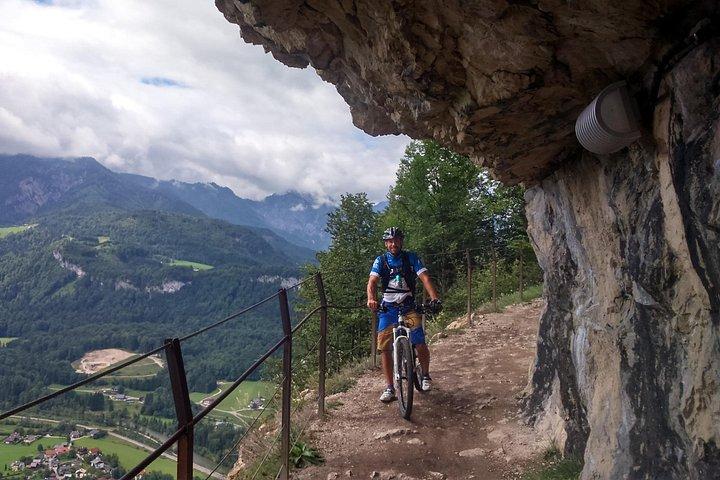 Guided E-Bike Tours with a local guide/Tips & tricks for your riding technique!