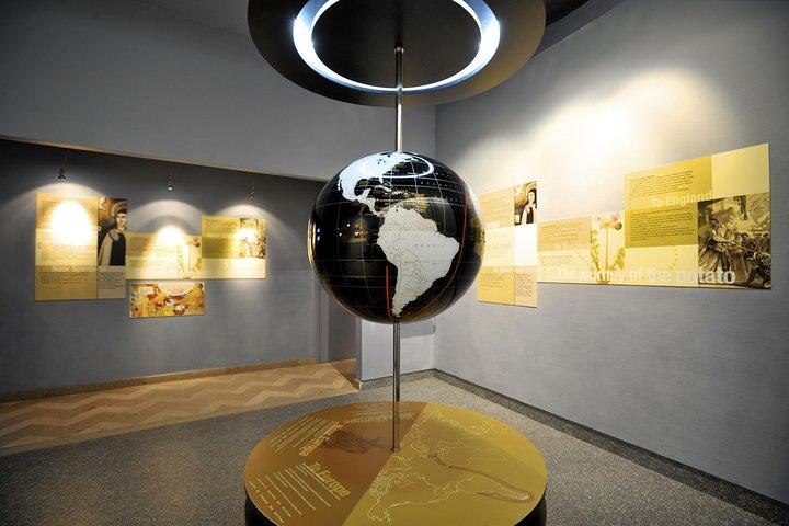 Bruges : Frietmuseum : フライドポテトの歴史を知る