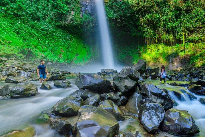 Safari Float, Fortuna Waterfall and Typical lunch