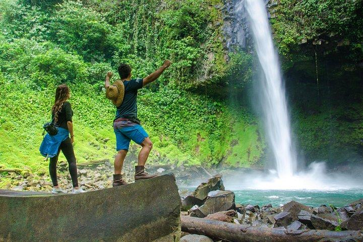 Safari Float, Fortuna Waterfall and Typical lunch