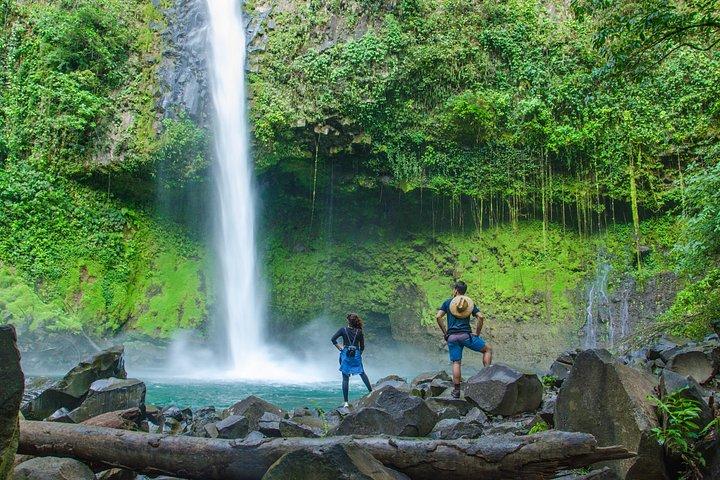 Safari Float, Fortuna Waterfall and Typical lunch