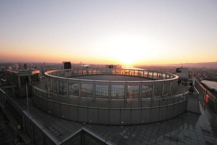 梅田スカイビル空中庭園展望台