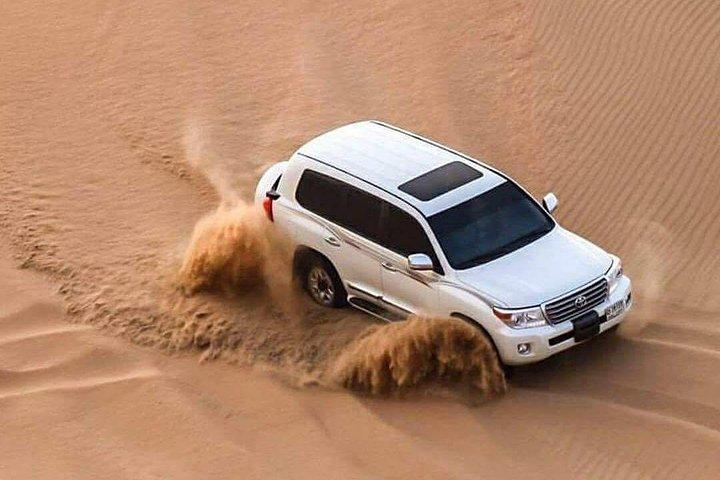 Doha : Halbtägige Wüstensafari | Kamelreiten | ATV | Sandsurfen