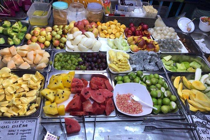 Tour di degustazione del cibo di strada locale di Saigon