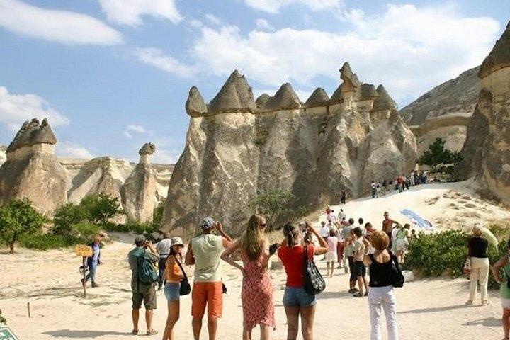 カッパドキア：ゼルヴェ野外博物館とレッドツアー