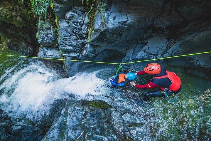 Restauranter i nærheden af Queenstown Half-Day Canyoning Adventure