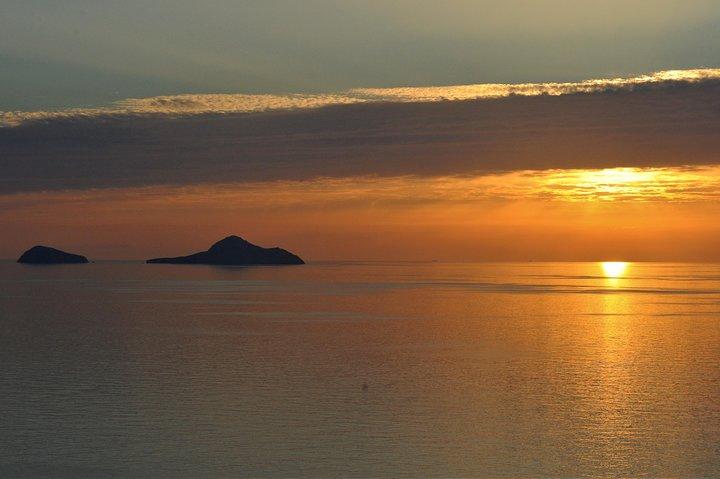 Santorini Private 5 Hour Oia Tour com Farm Lunch Experience
