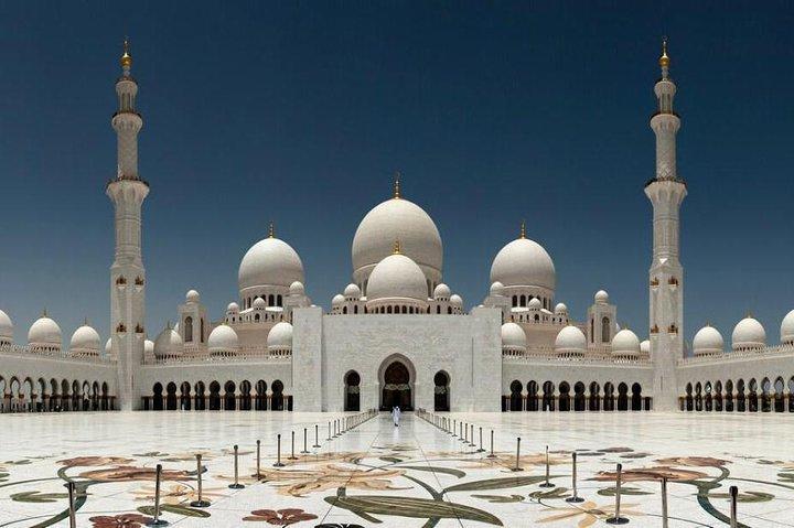 Tour privado de Abu Dhabi desde hoteles de Dubai (debe realizar un examen médico para COVID19)