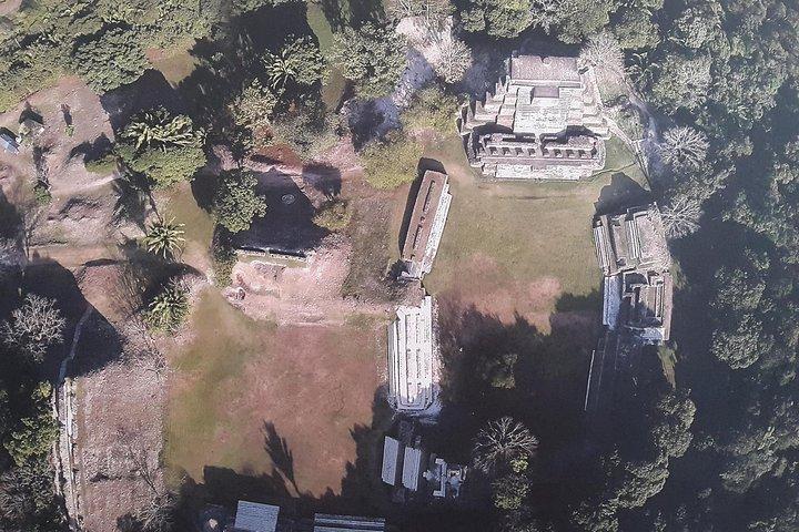Altun Ha, Birdwatching a Crooked Tree V.i.V.