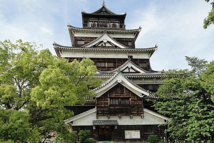 Privat sightseeing-vandretur i Hiroshima med en guide